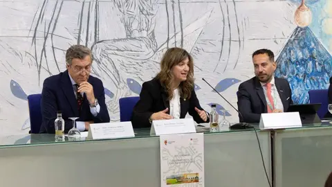 La Universidad de León acoge las XIII Jornadas de Observatorios de Empleo Universitario de CRUE que reúne a responsables universitarios y expertos en empleo de todo el país para compartir datos, experiencias y buenas prácticas orientadas a reforzar la conexión entre formación superior y mercado laboral. Foto: ULE.