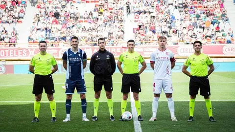 La Cultural se mide al Córdoba en un duelo de urgencias en el Reino de León.