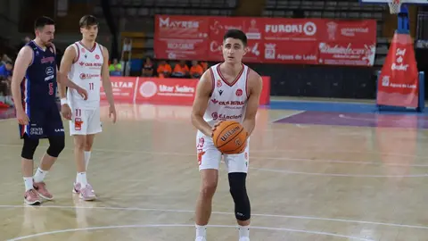 La Cultural y Deportiva Leonesa de baloncesto cayó derrotada en casa ante el Reina Proteínas Clavijo (88-91) en un encuentro muy equilibrado que se decidió en los últimos minutos tras un tercer cuarto clave para los visitantes. Foto: Isaac Llamazares