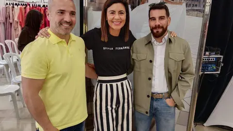 Silvia Fernández abre su atelier al público en la II Semana de la Moda de Ponferrada.