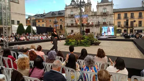 La II Semana de la Moda de Ponferrada supera todas las expectativas y ratifica su éxito con más de 20.000 personas.