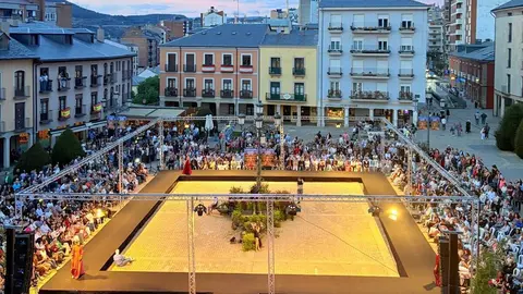 La II Semana de la Moda de Ponferrada supera todas las expectativas y ratifica su éxito con más de 20.000 personas.