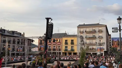 La II Semana de la Moda de Ponferrada supera todas las expectativas y ratifica su éxito con más de 20.000 personas.