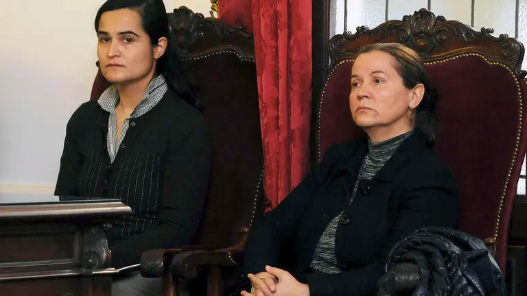 Montserrat Gonz&aacute;lez y Triana Mart&iacute;nez, durante una de las sesiones del juicio oral en la Audiencia Provincial de Le&oacute;n. En el juicio, nunca mostraron arrepentimiento.