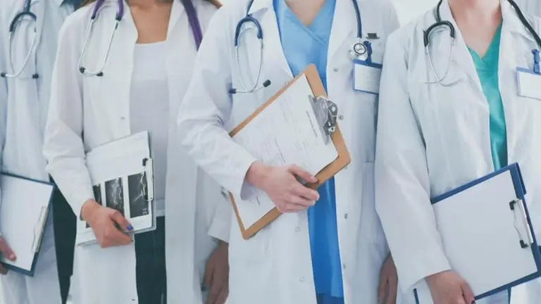 Imagen de personal sanitario.