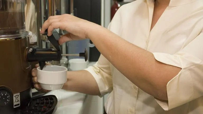El sector servicios sigue siendo determinante en la evolución del empleo.