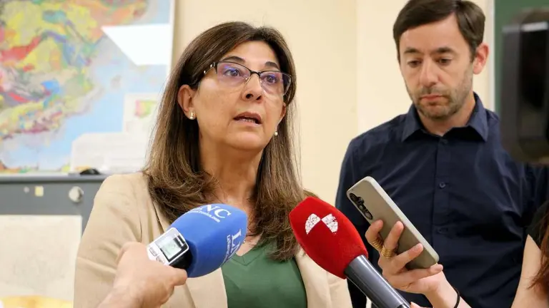 Un innovador cajón de arena interactivo convierte al alumnado en modelador del territorio y sitúa al grado de Geografía y Ordenación del Territorio de la Universidad de León a la vanguardia tecnológica en Castilla y León.