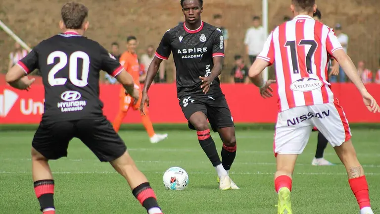 Cultural Leonesa Sporting (2)