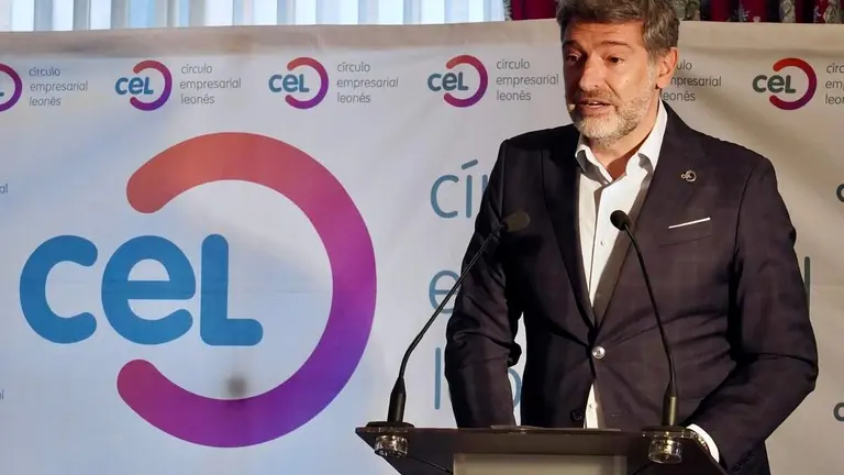 El presidente del Círculo de Empresarios, Juan María Nin, participa en un Encuentro Empresarial organizado por el Círculo Empresarial Leonés