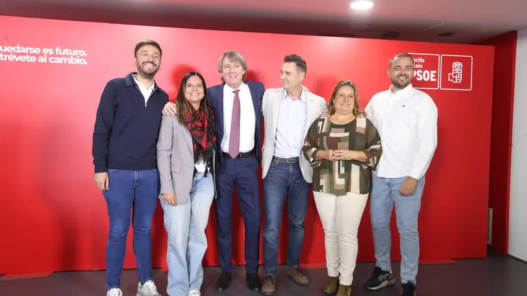 El secretario general del PSOE de Castilla y Le&oacute;n, Carlos Mart&iacute;nez, comparece una vez finalizado el proceso de primarias de la candidatura a la Presidencia de la Junta. Foto: Concha Ortega.