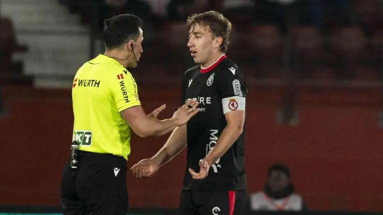 Rodri, en un lance del partido ante el Almer&iacute;a.
