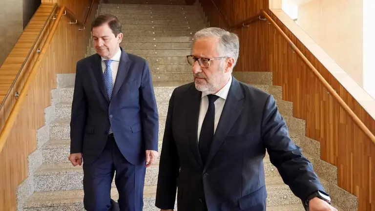 Pacto PP Vox (6)