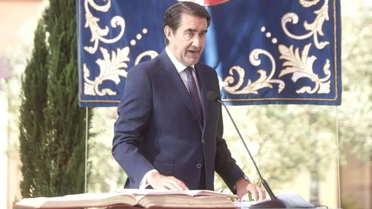 Toma de posesi&oacute;n de los miembros del Gobierno de la XII Legislatura