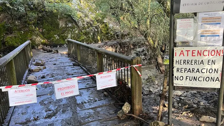 La Herrer&iacute;a de Compludo, cerrada por los efectos de la tr&aacute;gica riada. Foto: Ayto. Ponferrada.