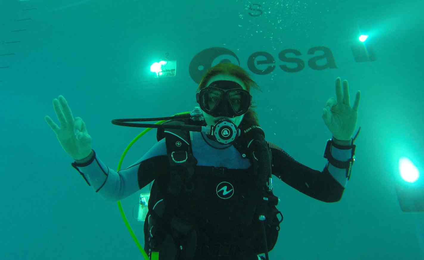 Sara, durante la dura preparación para conseguir ser astronauta.