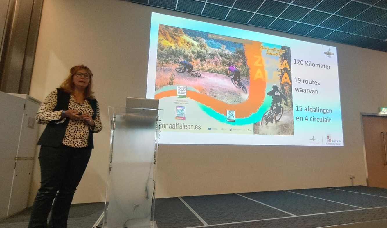 Un instante de la presentación de la Zona Alfa en la feria internacional.