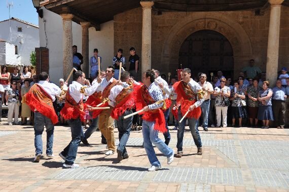 Danzantes de Laguna de Negrillos.
