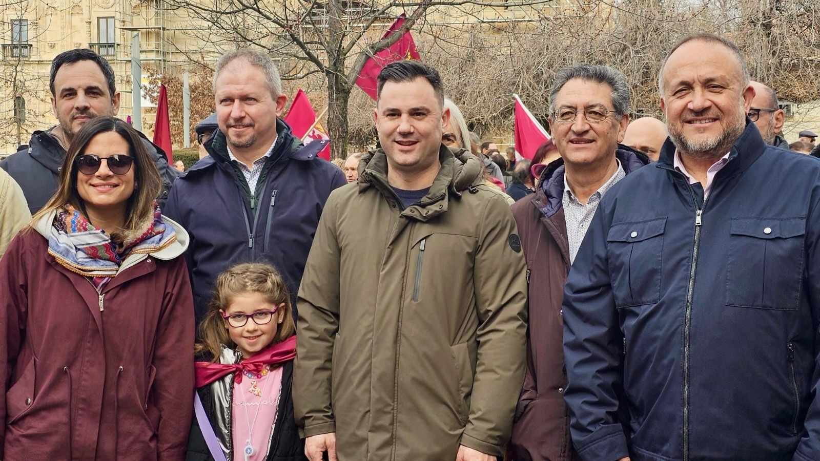 Representantes socialistas durante este 16F en León.