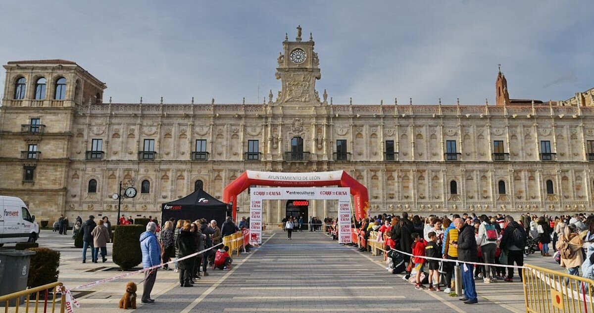 Carrera Entreculturas 'Corre por una Causa'. Foto: Mediamaratonleon.