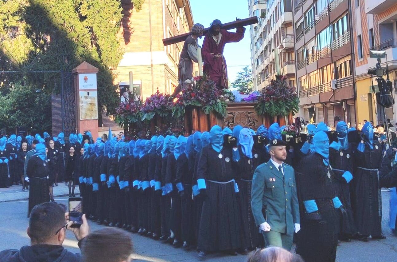 Imagen del Paso del Nazareno de Cofradía del Santo Cristo de la Bienaventuranza.