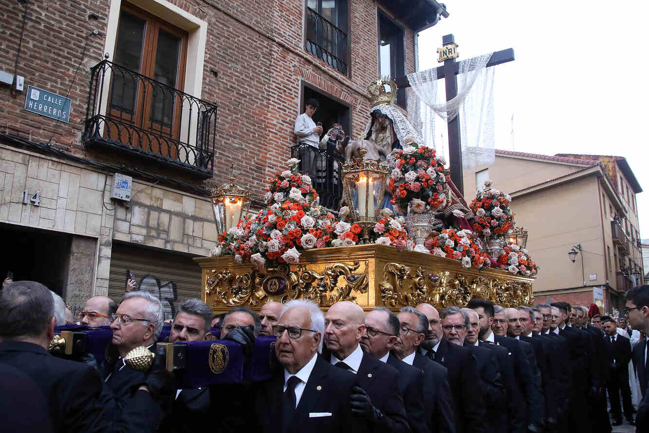 La procesión de La Morenica, en la cámara de Peio García (5)