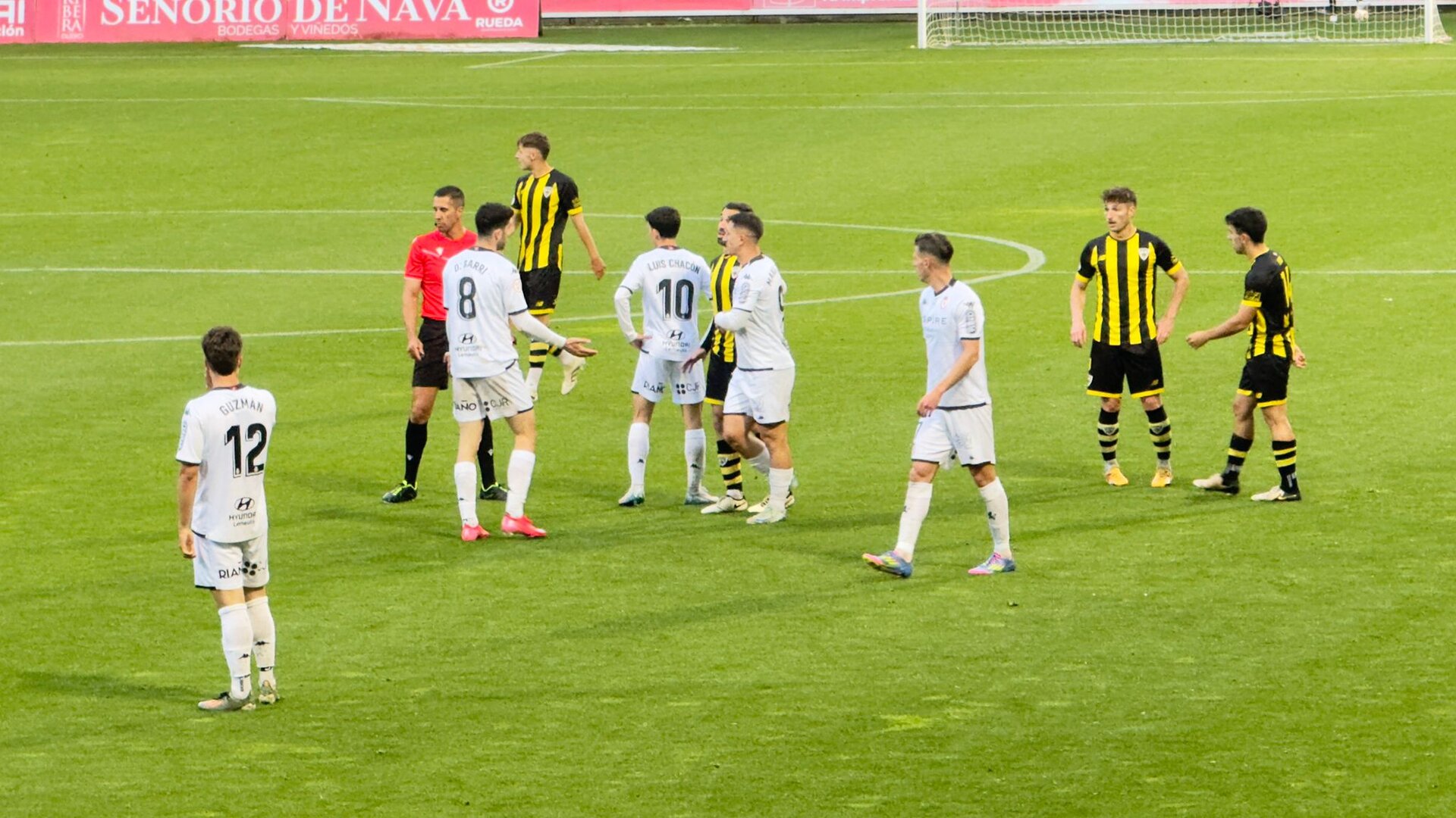 La Cultural está sufriendo en la segunda mitad. Foto: Carlos García