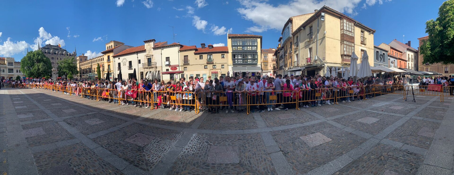 La afición, en San Marcelo.