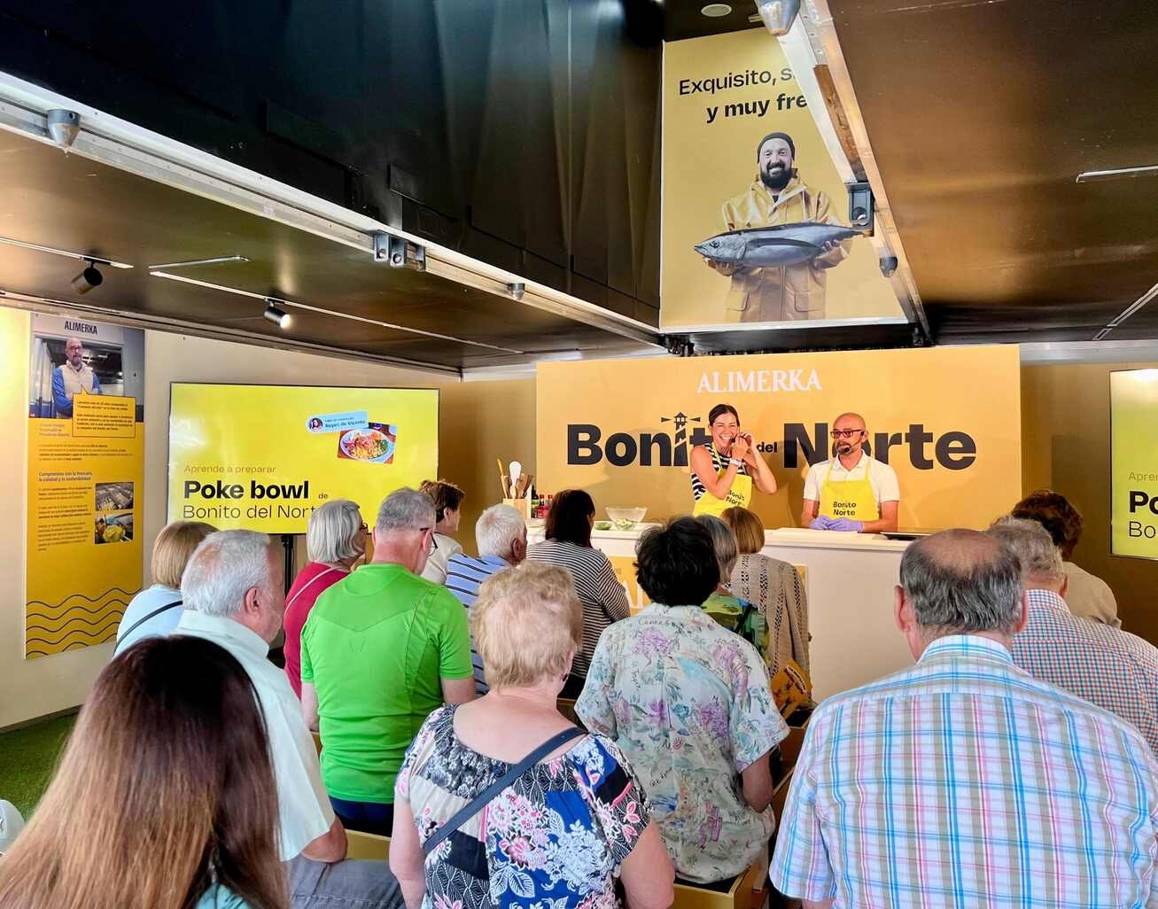 Cientos de personas acudieron a la cita y disfrutaron de los talleres de cocina, la zona de juegos infantiles y de las degustaciones