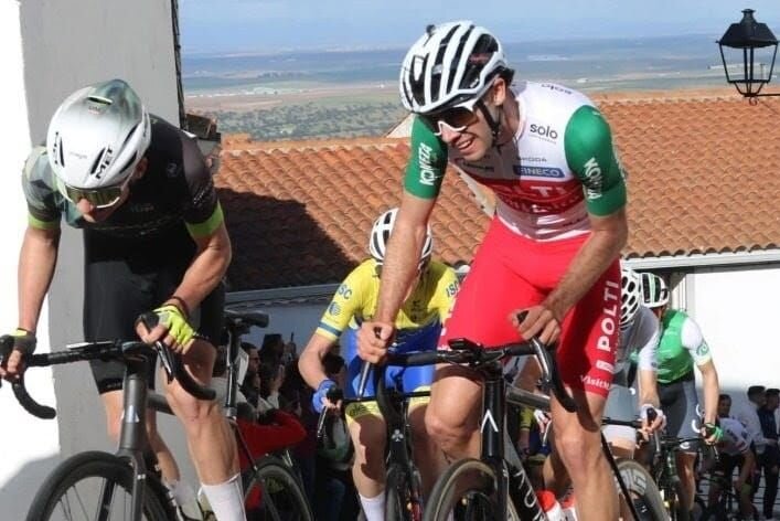 El ciclista Jaume Barcelo durante una competición.