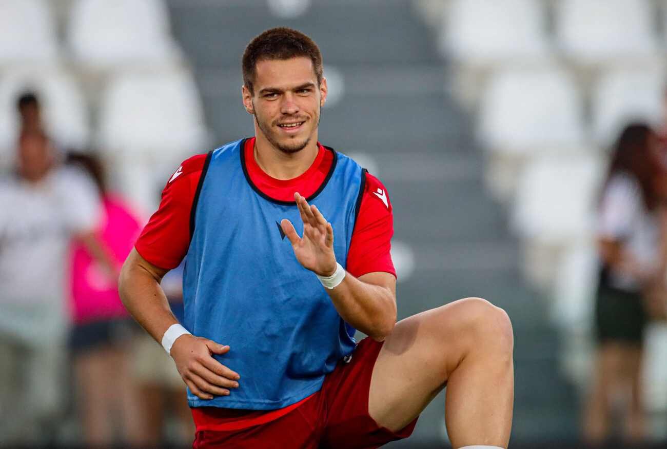 Todo preparado y la concentración máxima (y esperando los goles de Paraschiv)