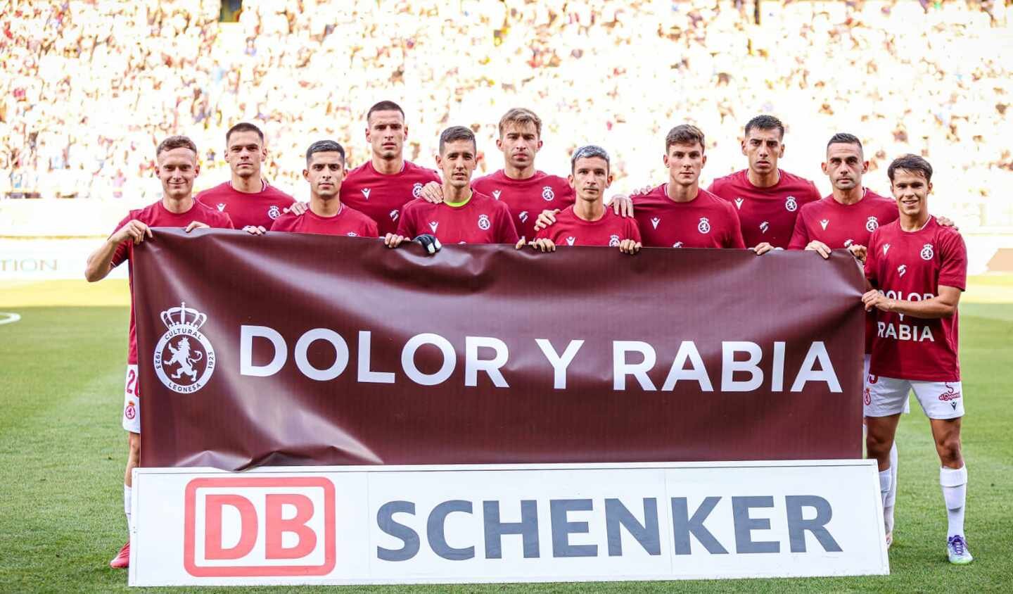 Alineación inicial de la Cultural y Deportiva Leonesa en el Reino de León.