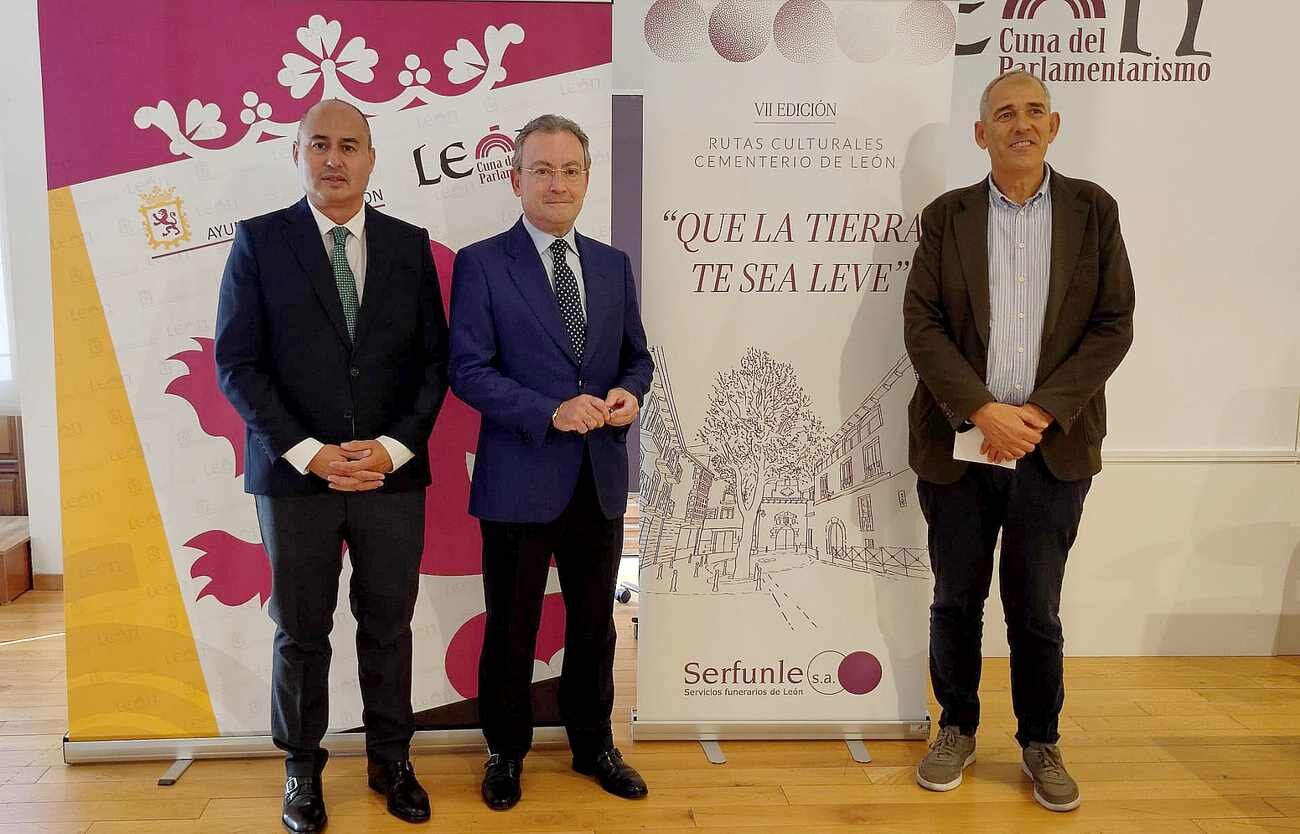 Representantes de Serfunle y Turismo de León han presentado las nuevas jornadas de visitas guiadas.