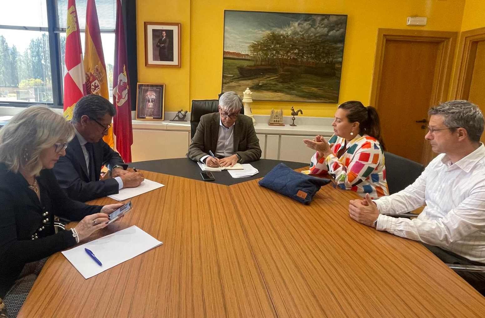 Reunión Ayto Ardón