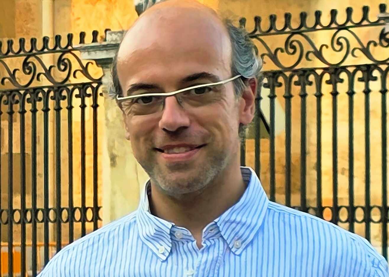 Foto del autor alta resolución