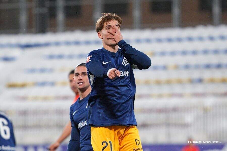 738c7d705efa641f7d7874745e7b75bb