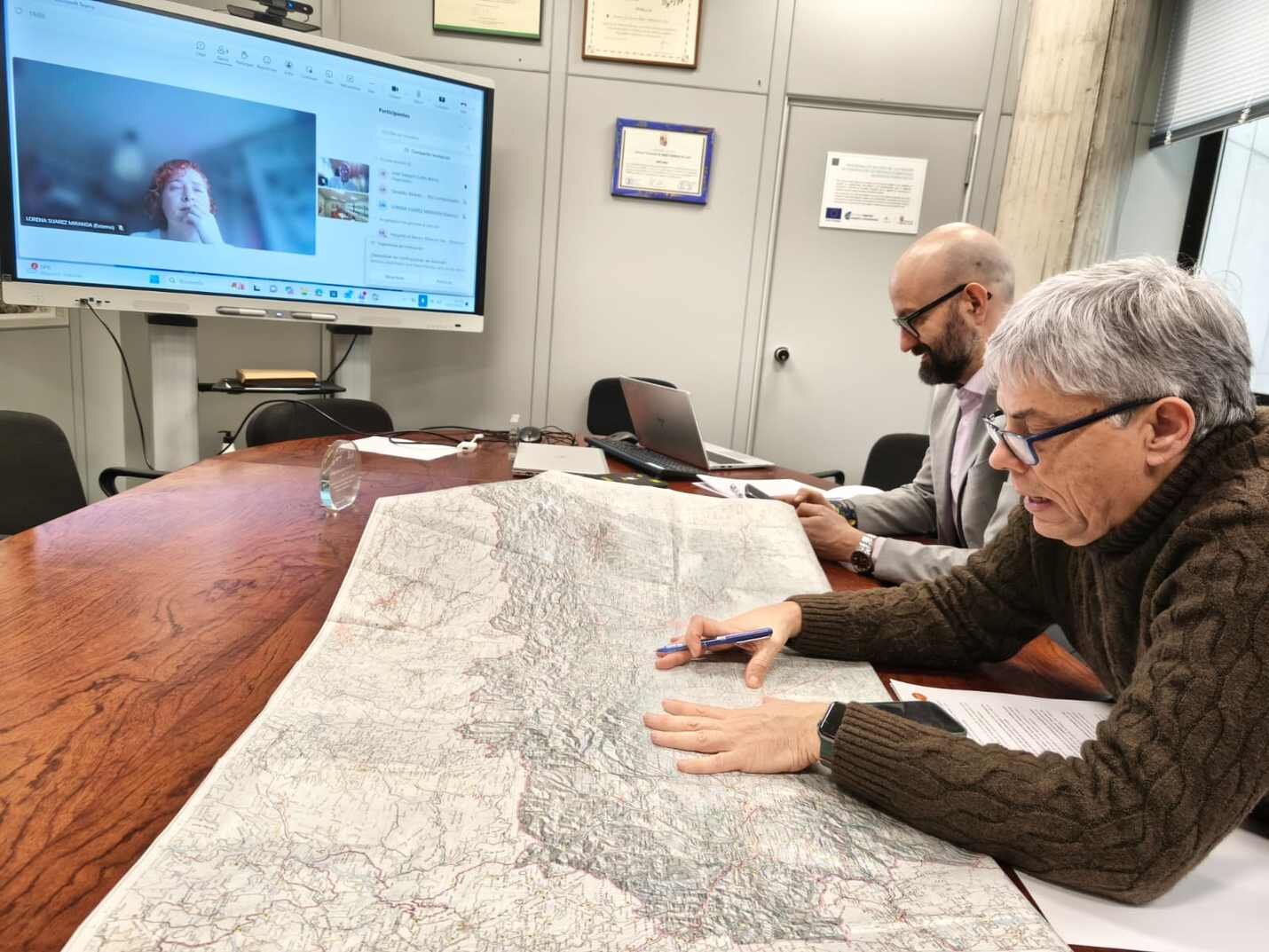 Un instante de la reunión de coordinación este martes.