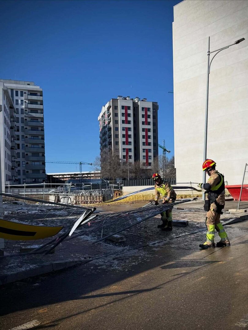 mini_magick20260215-36267-adl49b