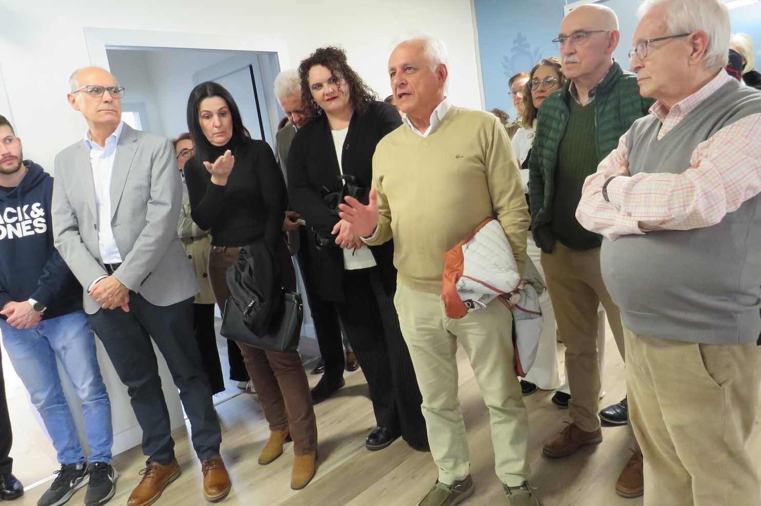 Un instante de la presentación del nuevo equipo.