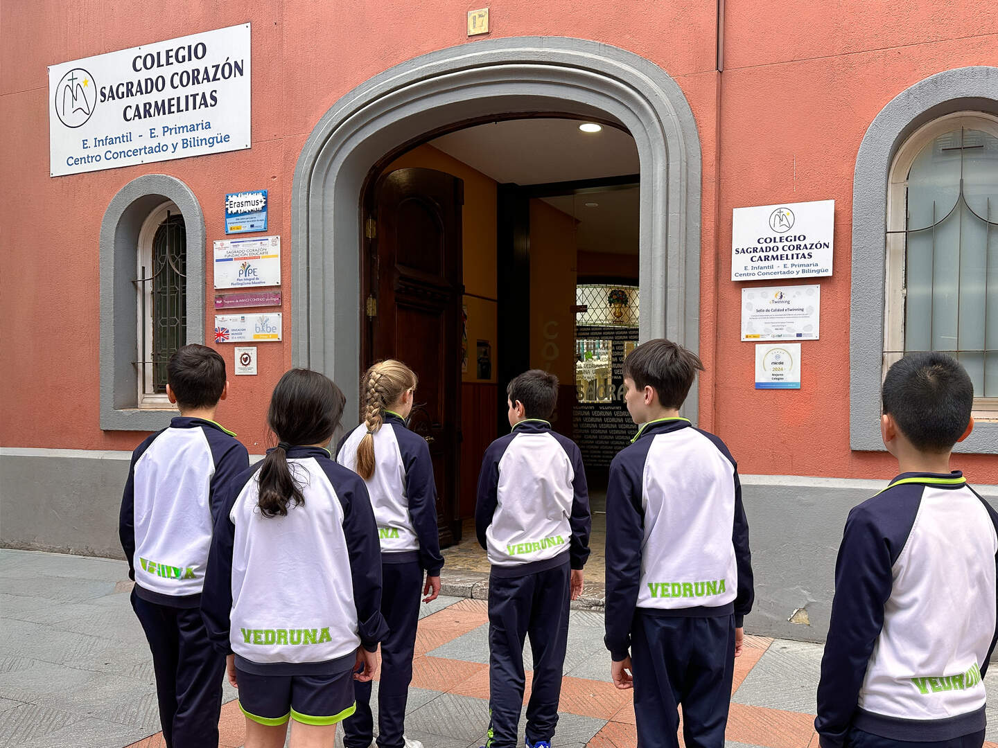 2Cole Sagrado Corazón 