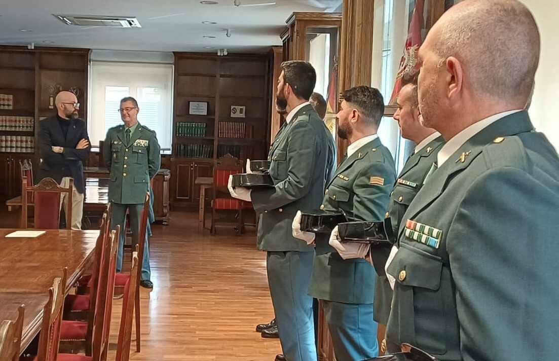 Los nuevos efectivos de la Guardia Civil, durante la recepción institucional.