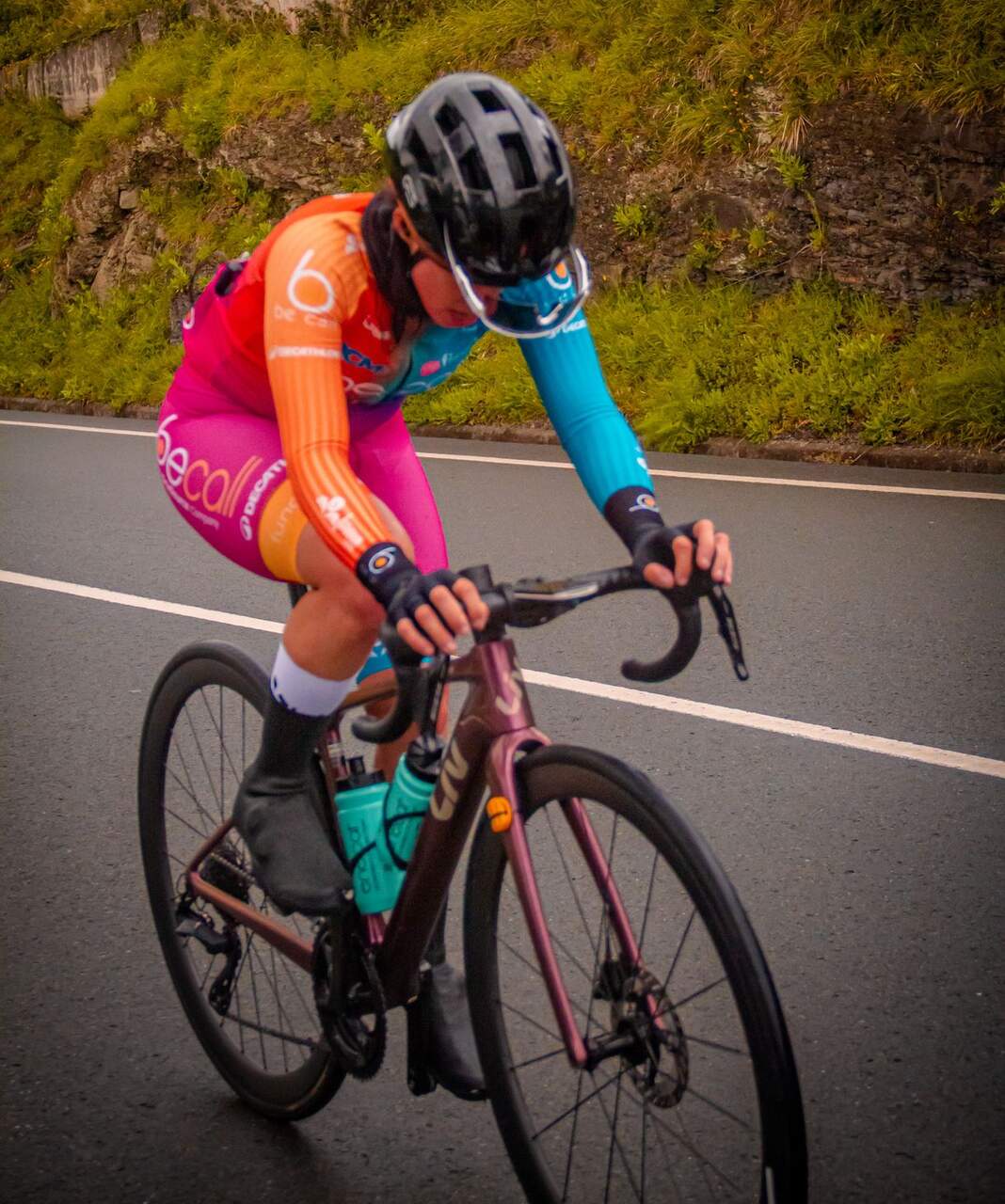 El equipo leonés Eneicat - Be Call completó una destacada actuación en la prueba por etapas disputada en Markina. Foto: Eneicat.