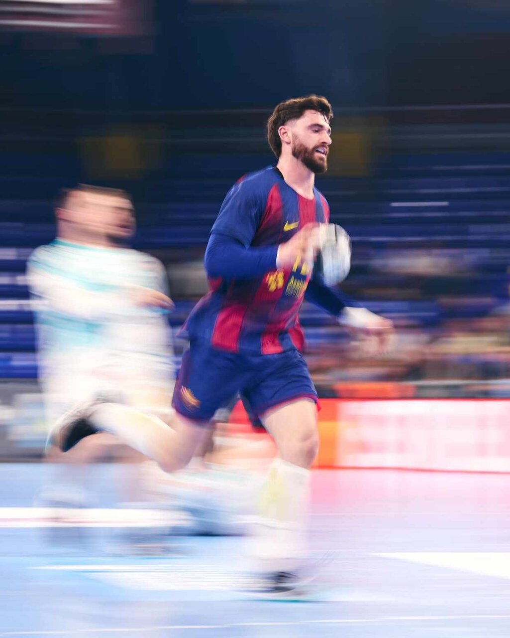 La velocidad del Barça terminó arrollando al Abanca Ademar.