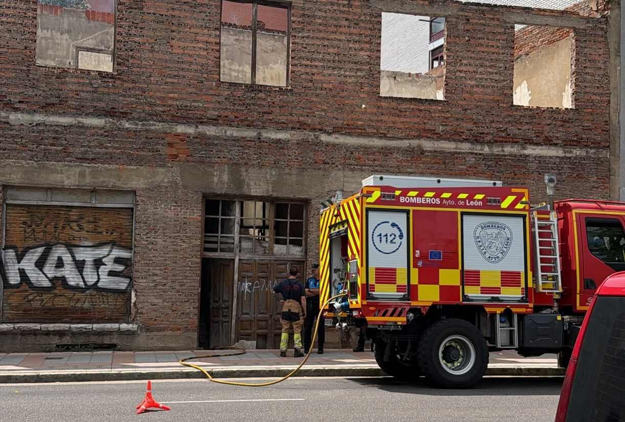Bomberos (2)