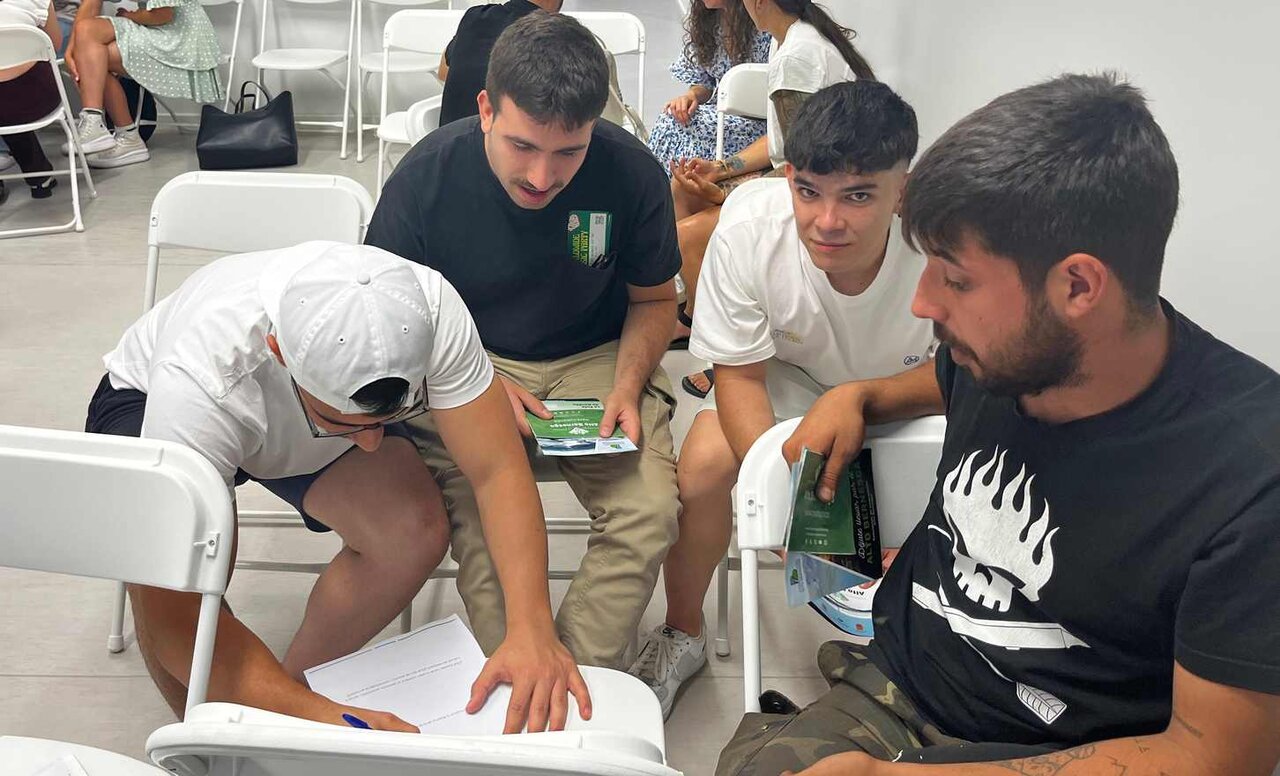 Grupo de trabajo joven 1