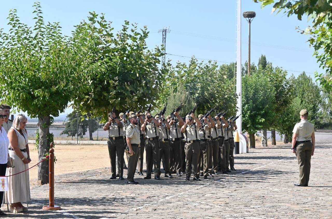 El Mando de Artillería de Campaña con sede en Astorga recuerda al coronel José María Picatoste González de Echávarri en el 40 aniversario de su muerte