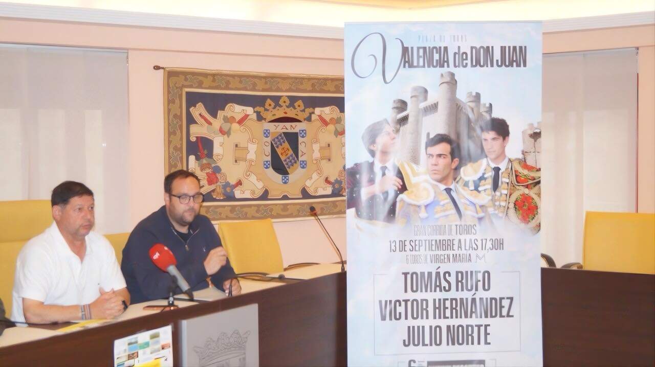 Presentación de los festejos taurinos de Valencia de Don Juan.